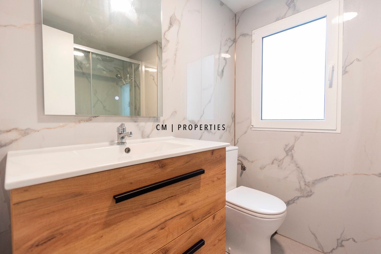 Wohnung 97 m² in Valencia