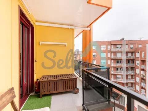 Piso de 80 m² en Oviedo