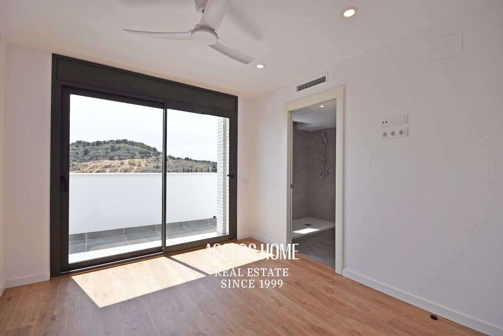 Casa 364 m² a Tiana