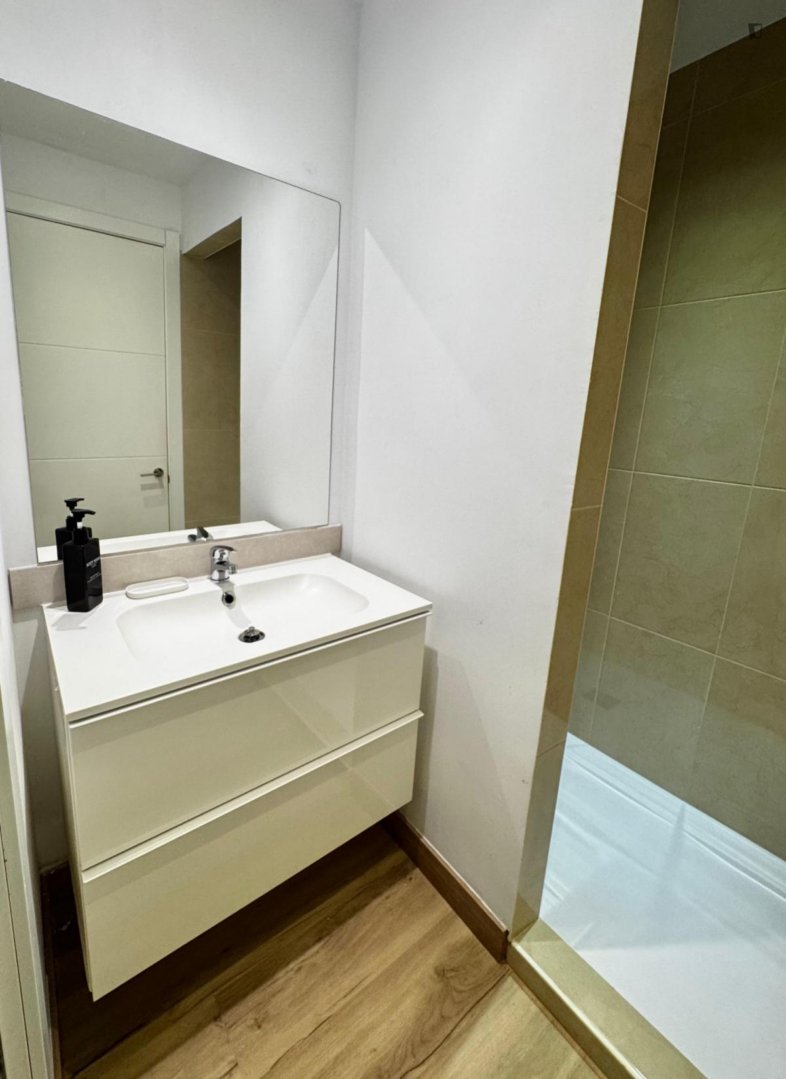 Habitació de lloguer, Madrid