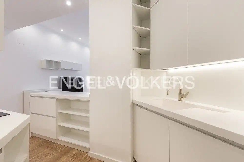 Apartamento 130 m² em València