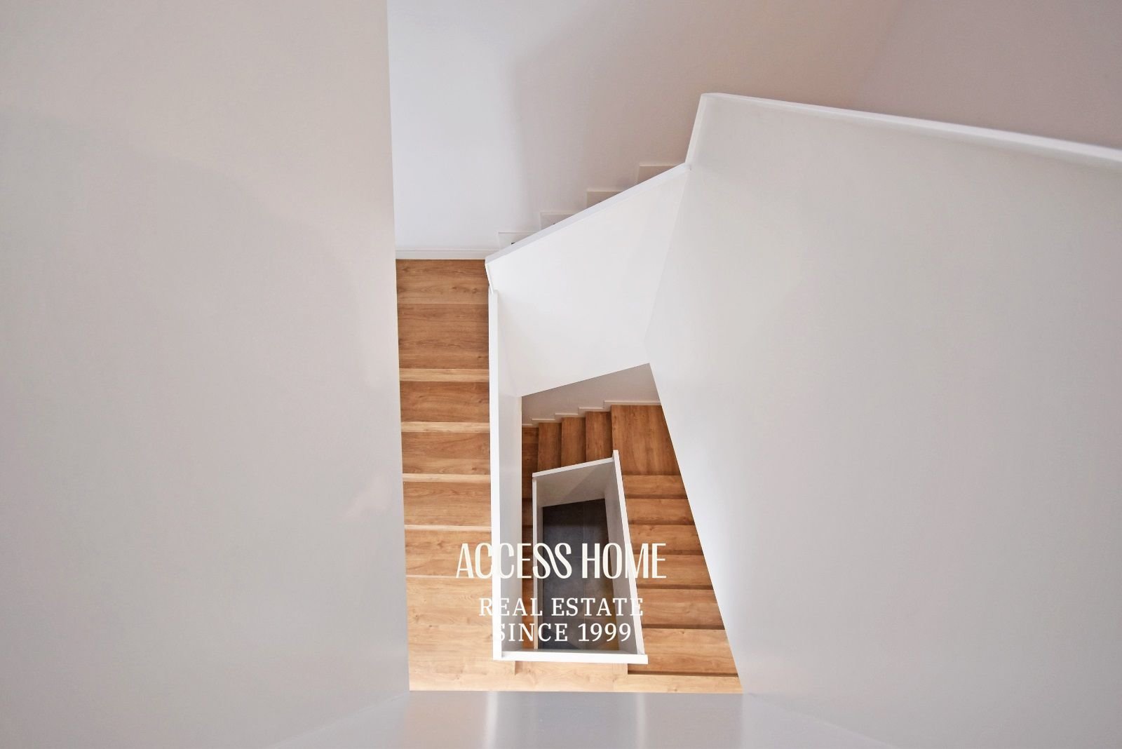 Casa 364 m² a Tiana