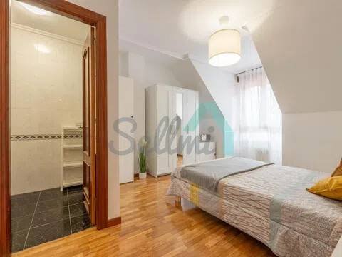 Piso de 80 m² en Oviedo