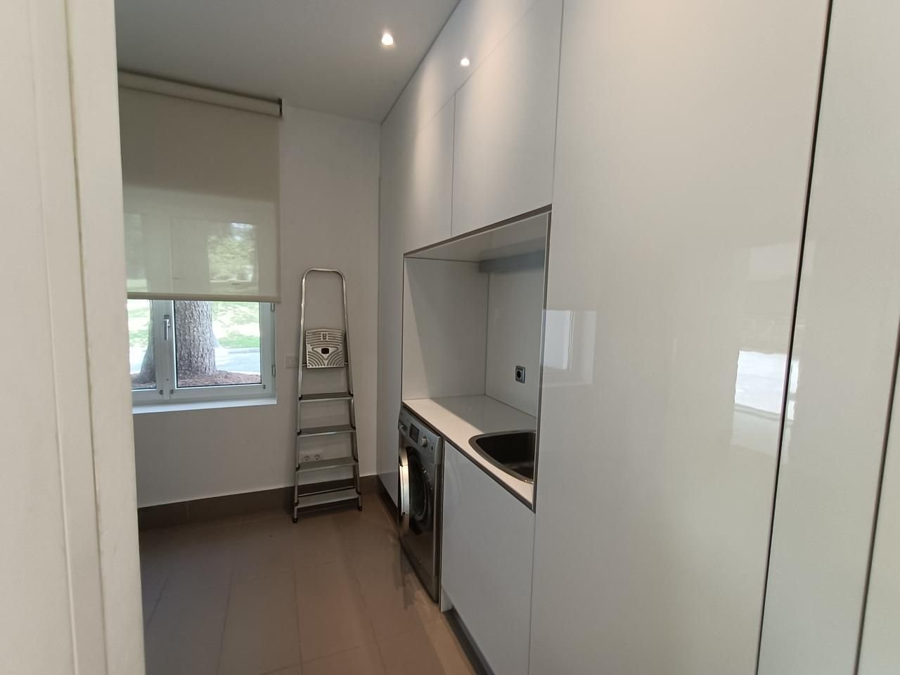 Casa de 1913 m² a Alcobendas