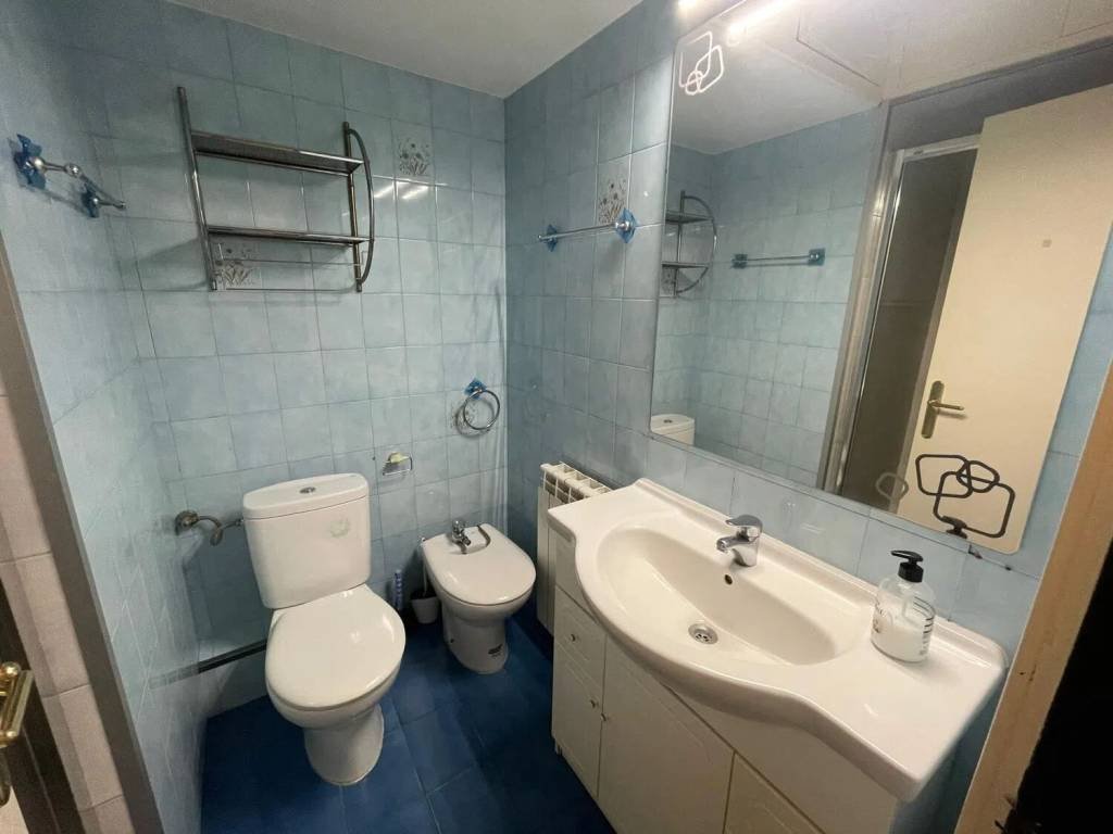 Habitación 130 m², Lérida