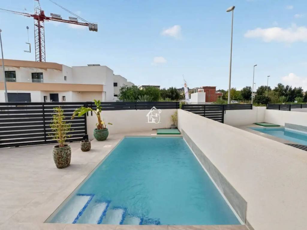 Casa de 130 m² en Rojales