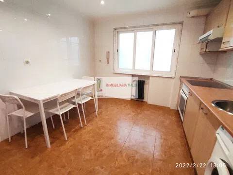 Piso de 180 m² en Oviedo