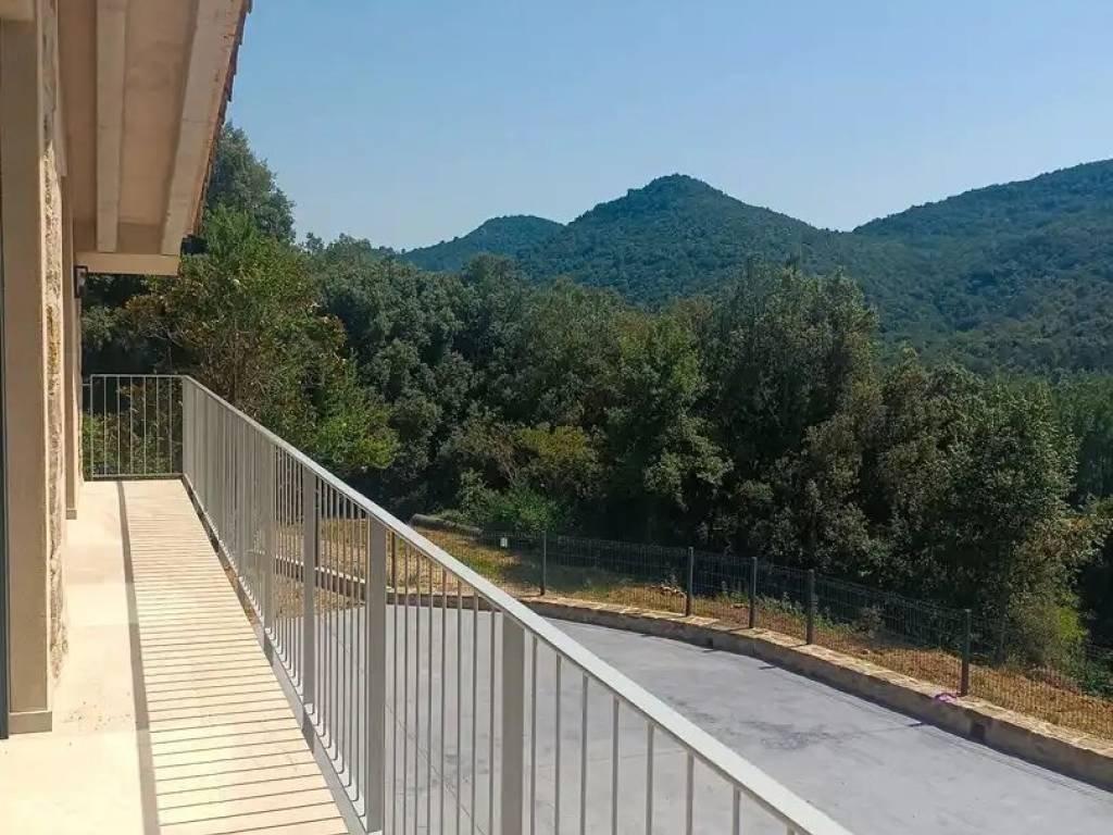 Casa de 150 m² en Sant Aniol de Finestres