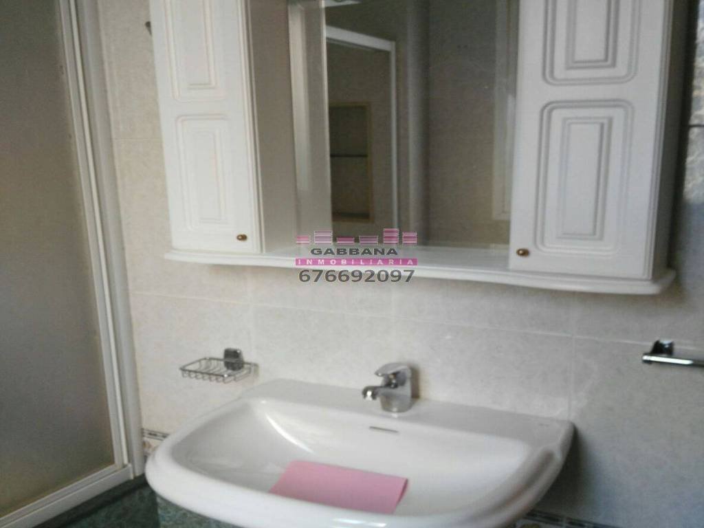 Piso de 75 m² en Vigo
