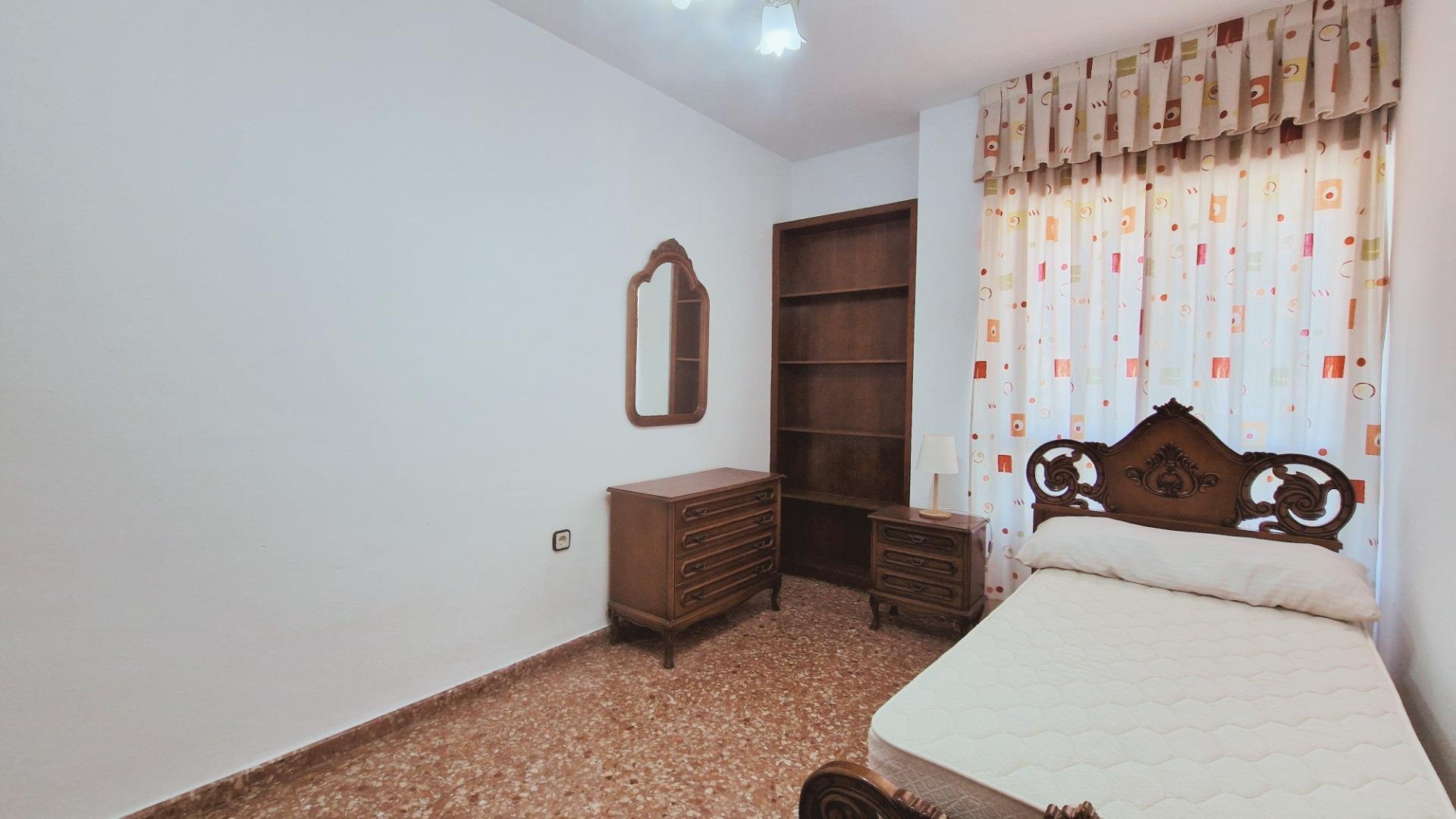 Piso de 90 m² en Vélez-Málaga