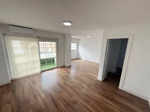 Piso de 98 m² en Almería