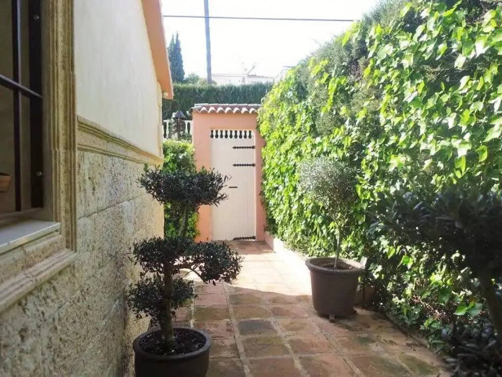 Casa de 180 m² en Marbella