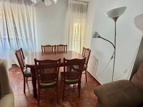 Habitación 109 m², Jaén