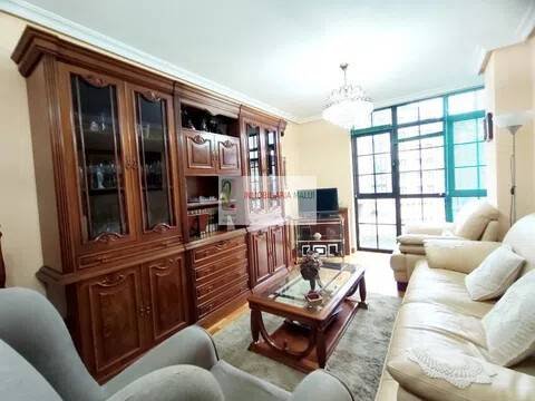 Piso de 113 m² en Oviedo