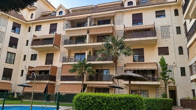 Piso de 120 m² en Manilva