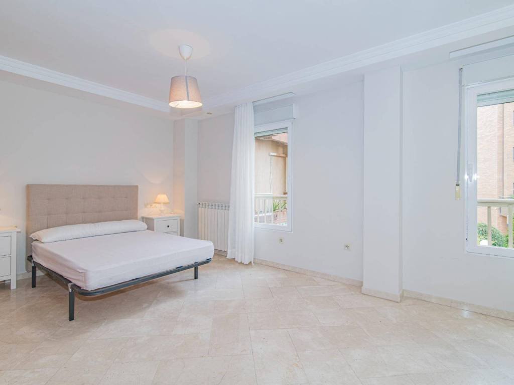 Piso de 111 m² en Granada