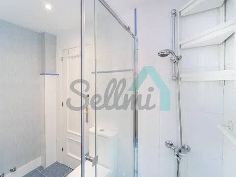 Piso de 43 m² en Oviedo
