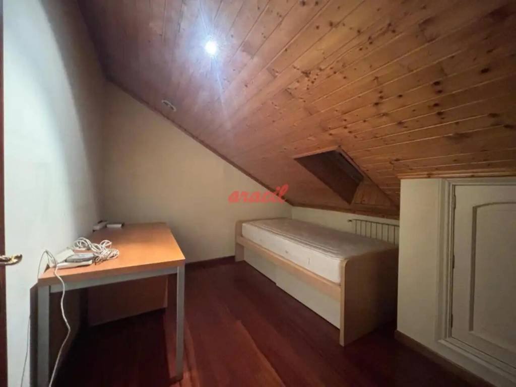 Piso de 80 m² en Ourense