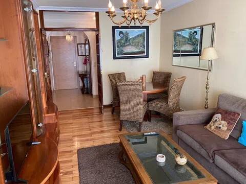 Piso de 103 m² en Santiago de Compostela