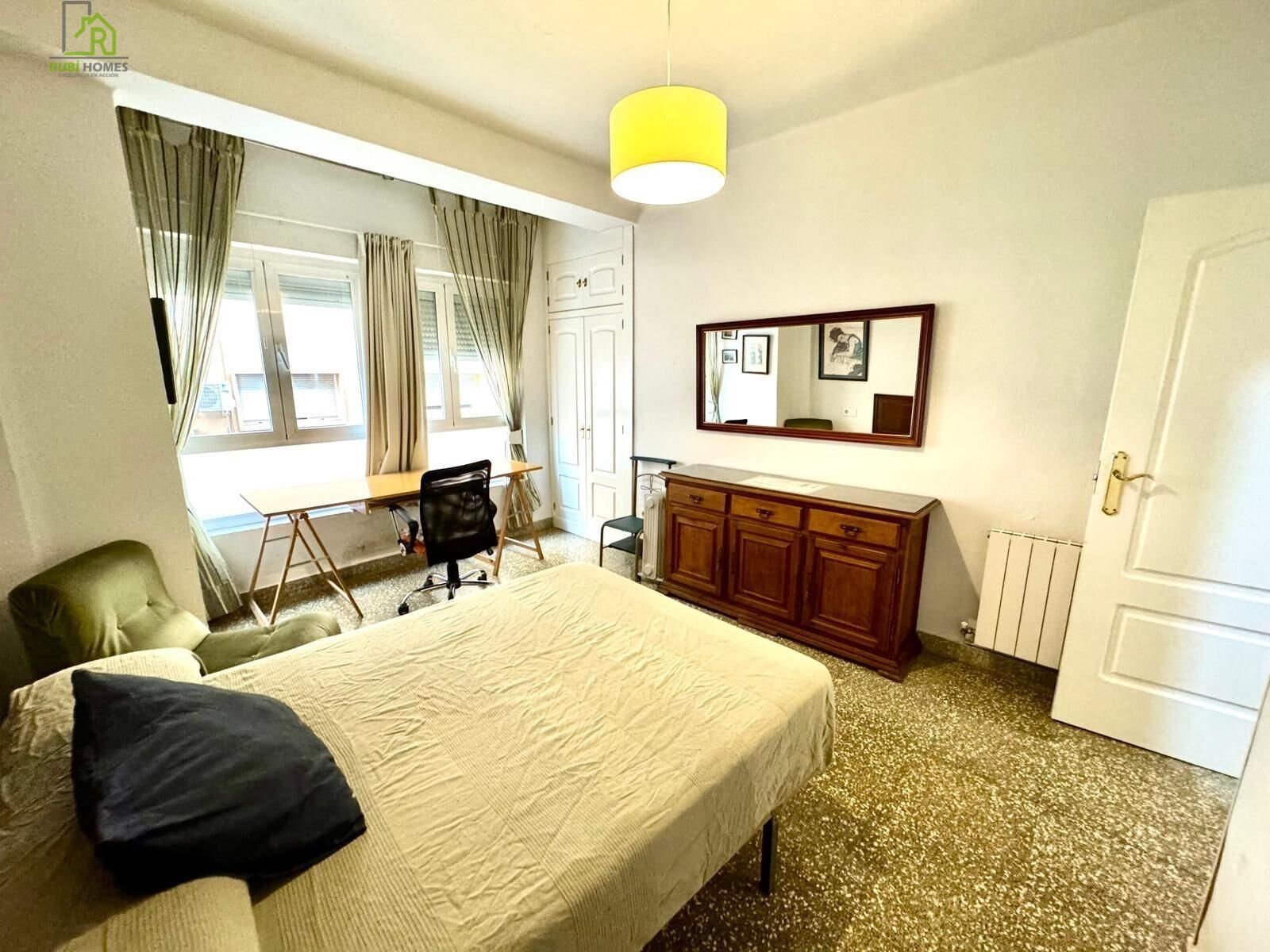 Piso de 161 m² en Granada