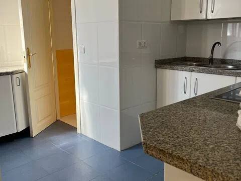 Flat 85 m² in Seville