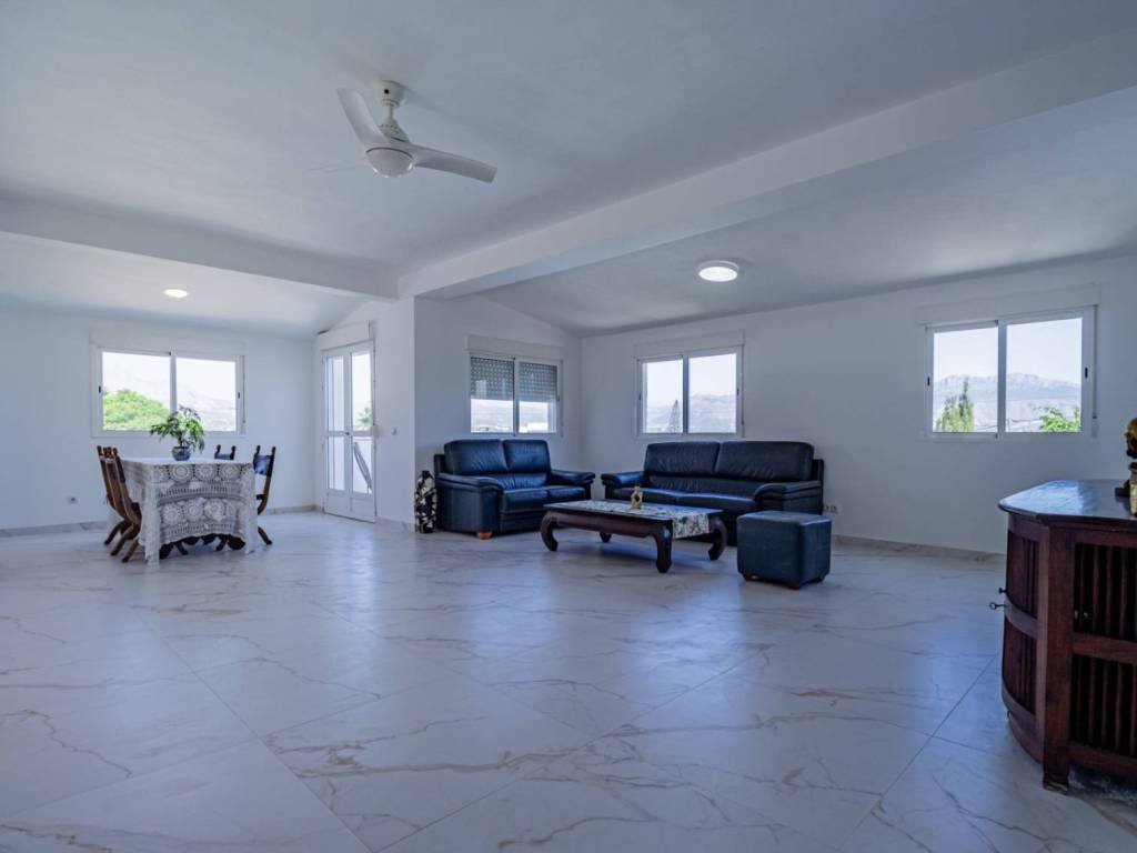Haus 143 m² in l'Alfàs del Pi
