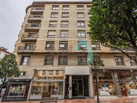 Piso de 72 m² en Oviedo