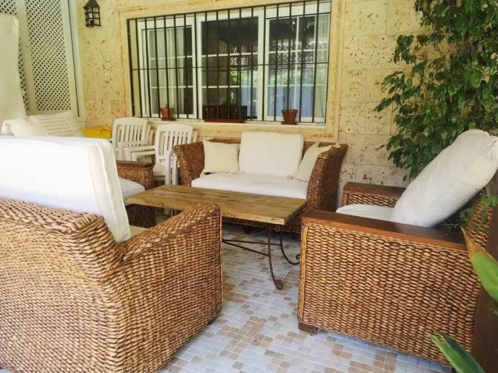 Casa de 180 m² en Marbella