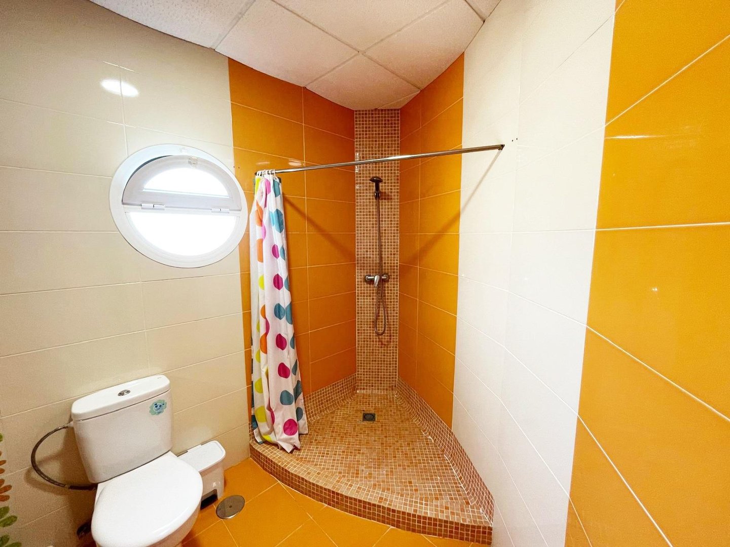 Casa de 232 m² en Setenil de las Bodegas