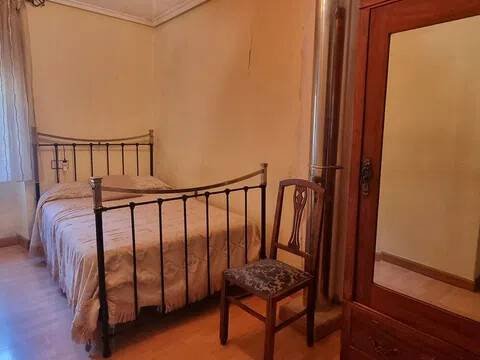 Piso de 175 m² en Alcanadre