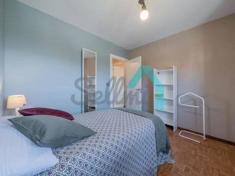 Piso de 87 m² en Oviedo