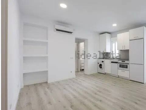 Flat 76 m² in Madrid