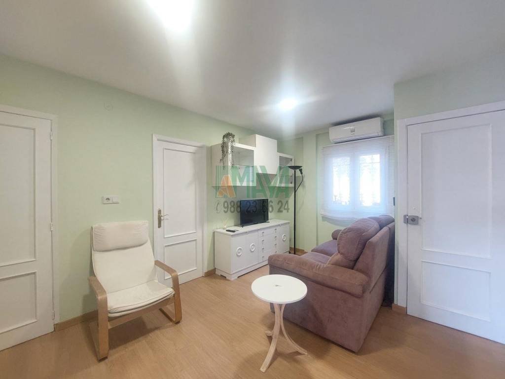 Piso de 70 m² en Ourense