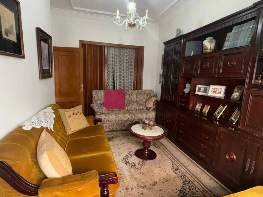 Piso de 80 m² en Ourense