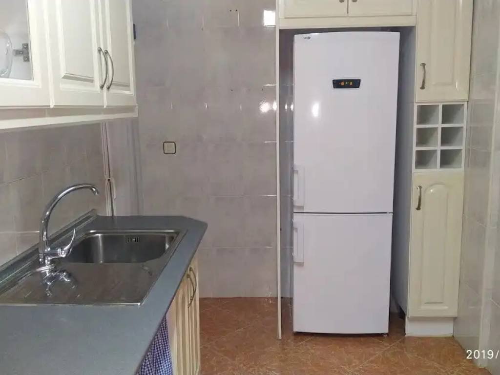 Piso de 100 m² en Linares