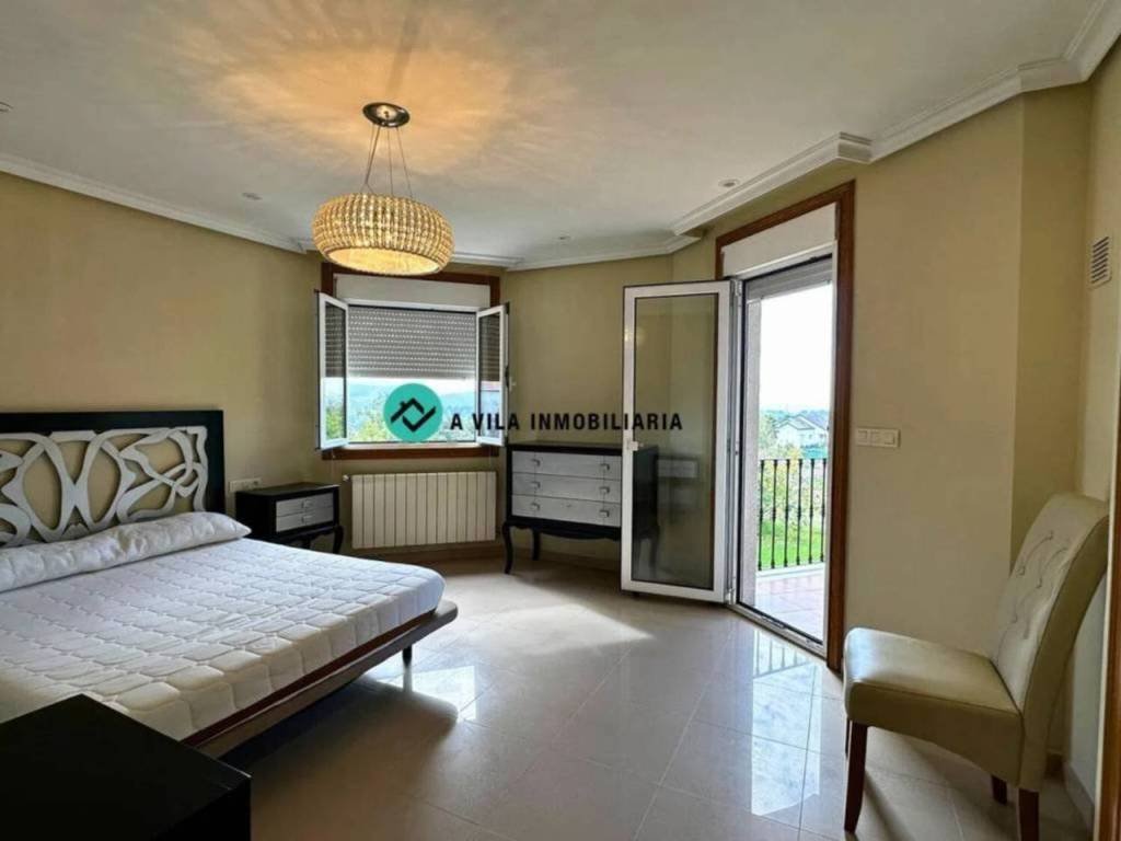Casa de 530 m² en O Rosal