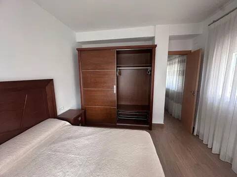 Piso de 90 m² en Granada