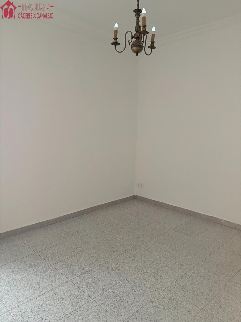 Piso de 66 m² en Sevilla