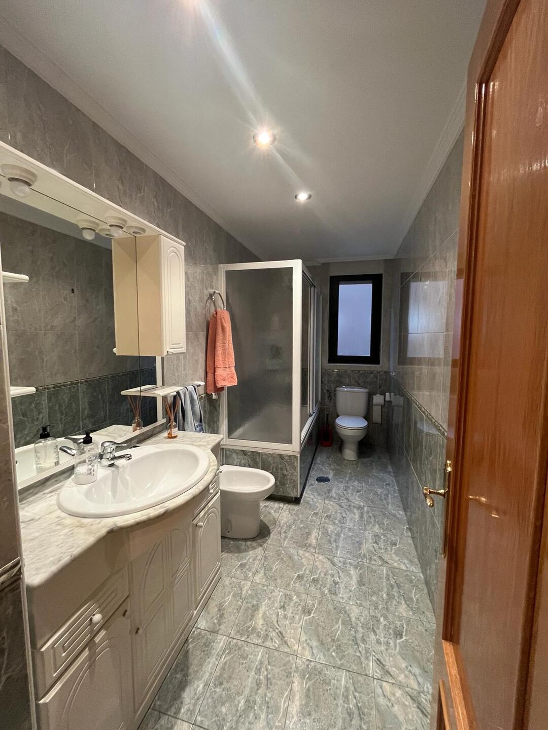 Appartamento 115 m² a Valverde de la Virgen