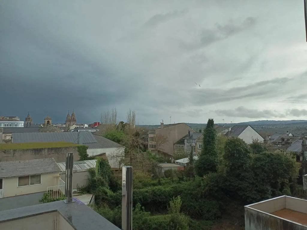 Piso de 100 m² en Lugo