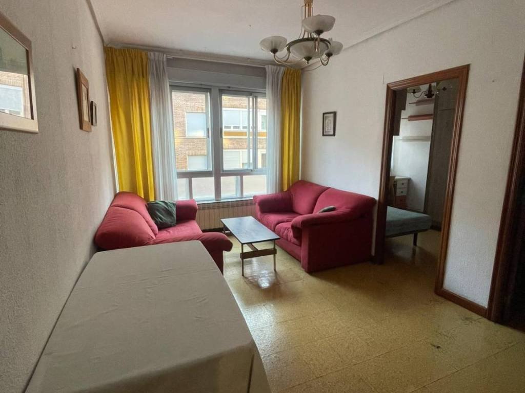 Pis de 77 m² a Valladolid