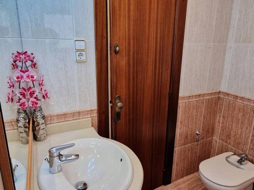 Habitación 130 m², Lérida