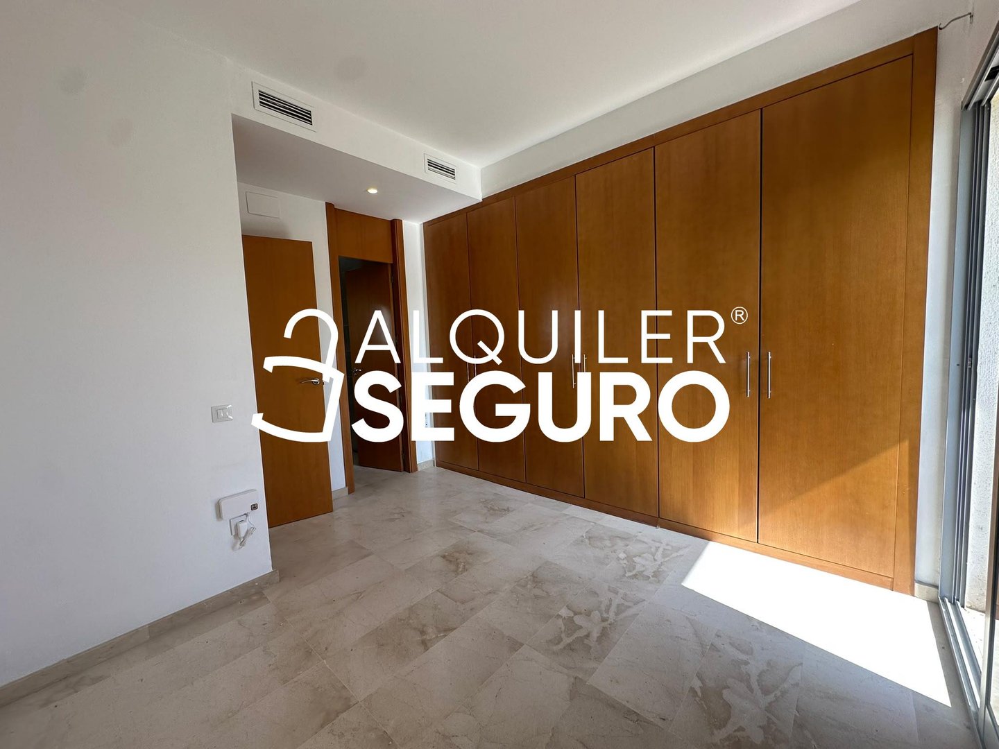 Casa de 275 m² en Riba-roja de Túria