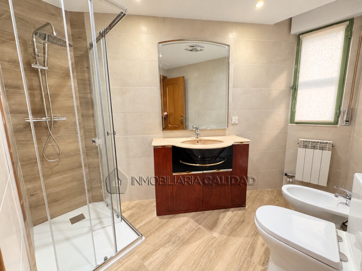 Apartamento 100 m² em Burgos