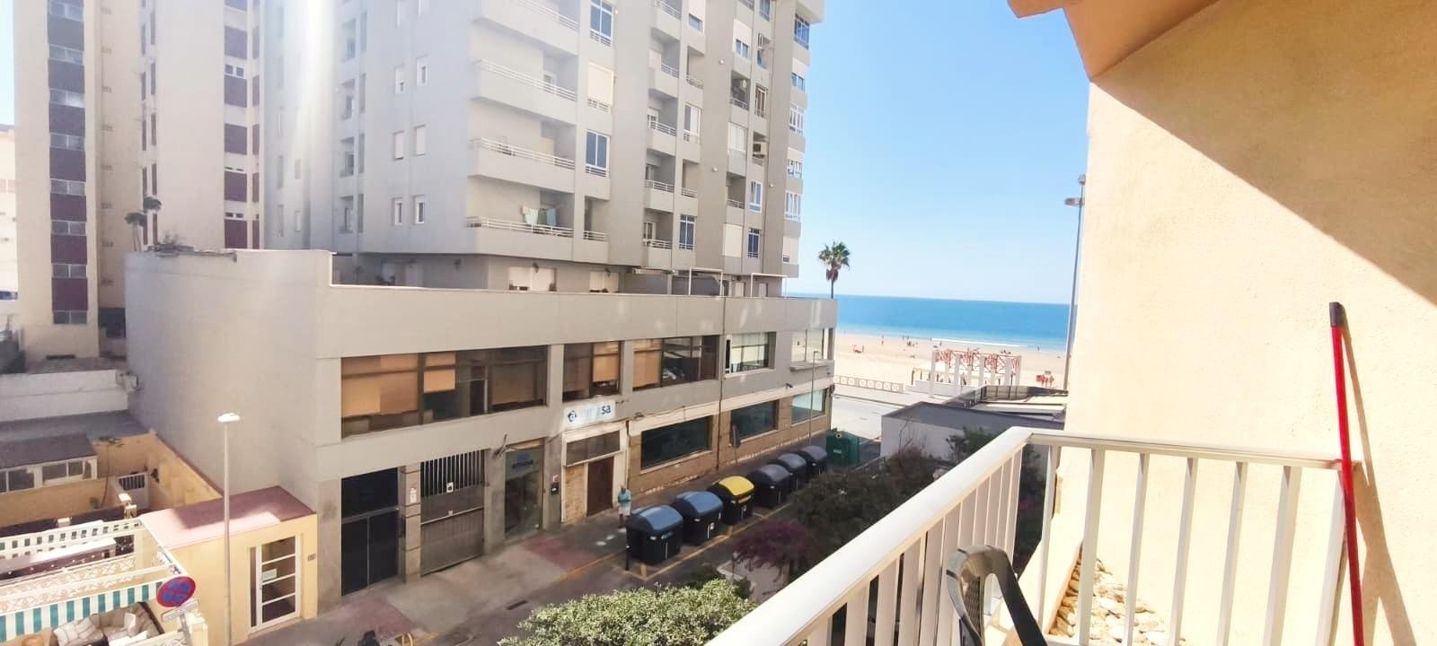 Piso de 63 m² en Cádiz