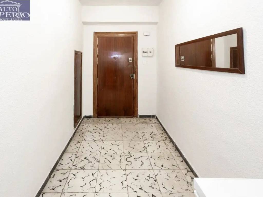 Piso de 105 m² en Granada