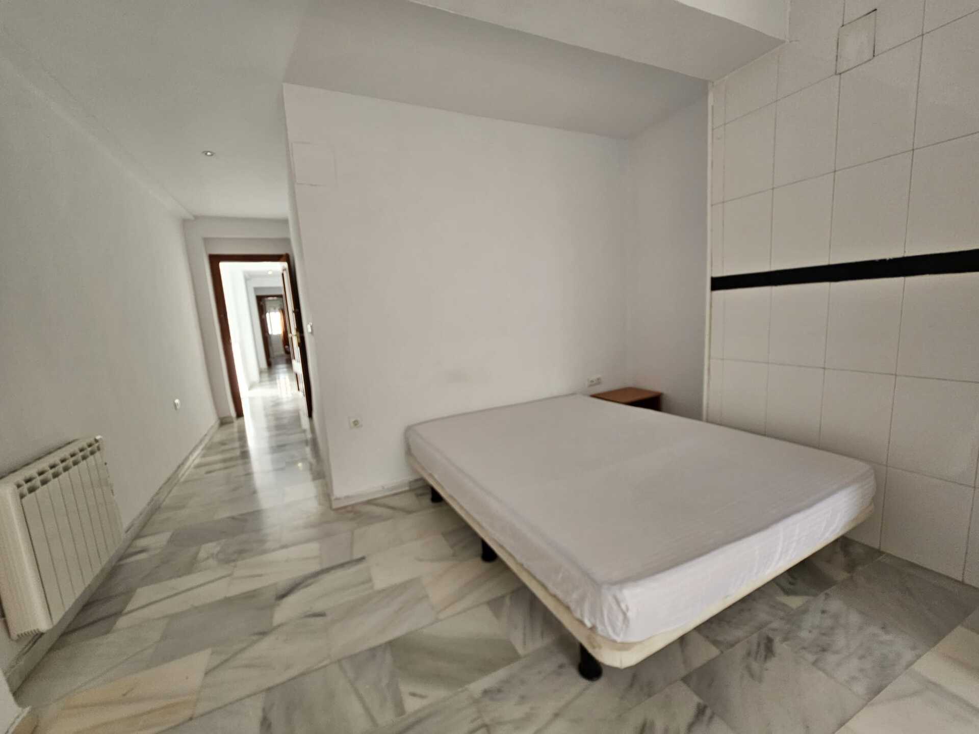Habitación 150 m², Granada
