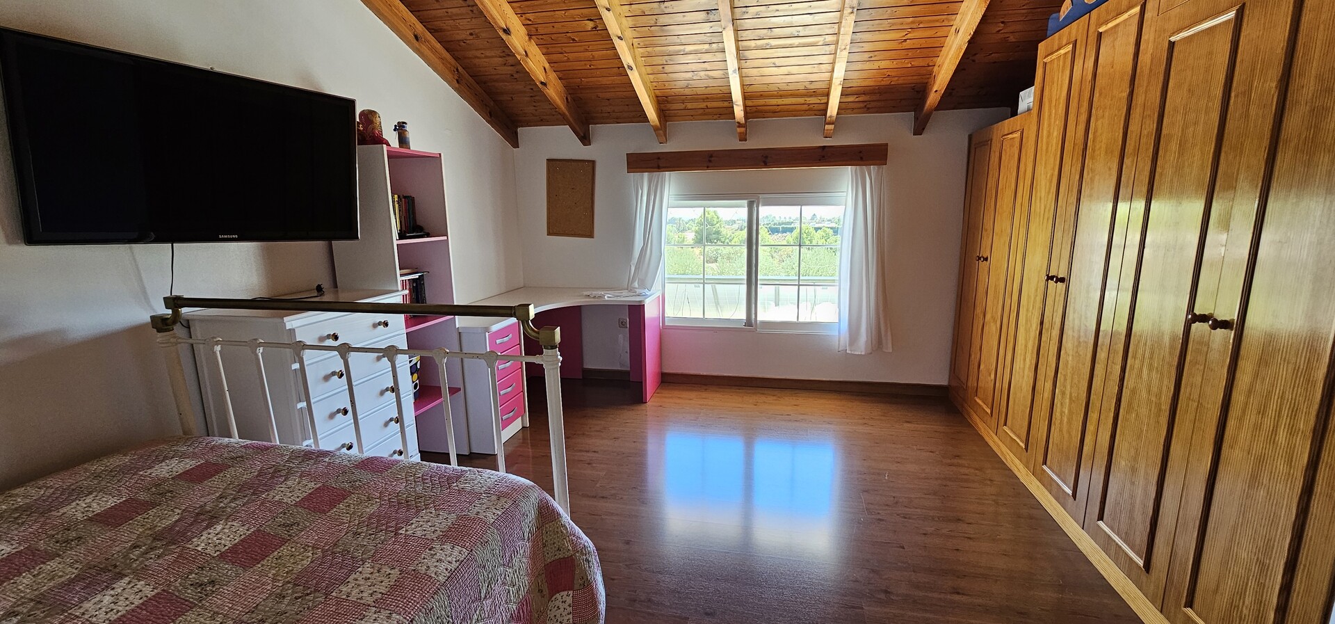 Piso de 1500 m² en Totana