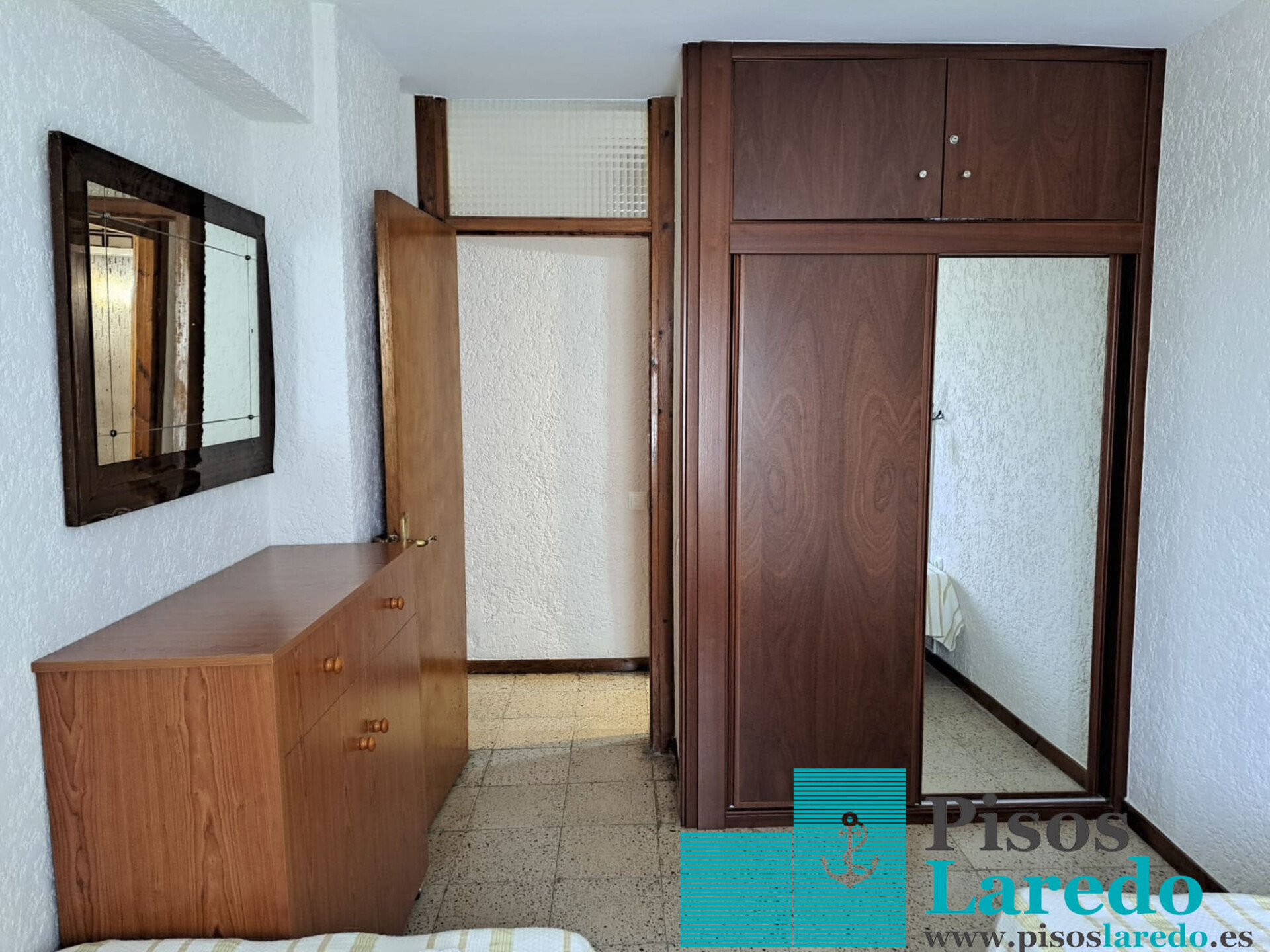 Piso de 65 m² en Laredo