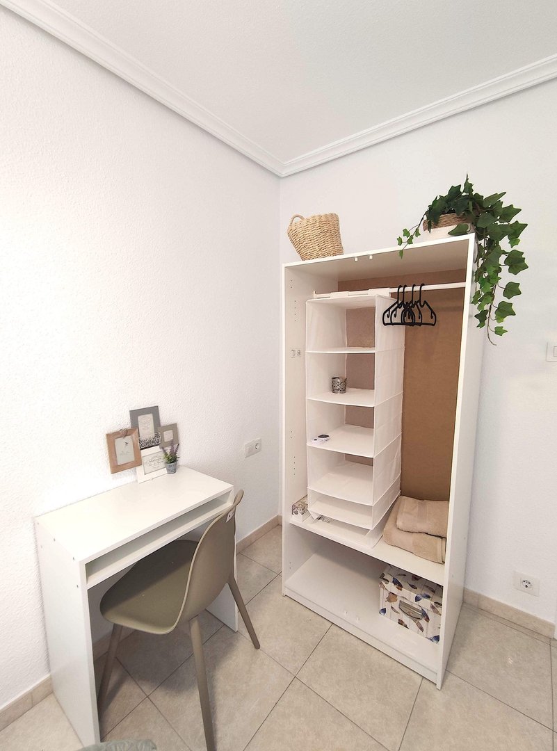 Habitación 98 m², Elche